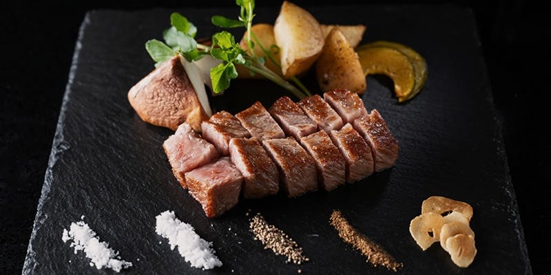 【一休限定SPランチ】海鮮マリネ、釜揚げしらすのサラダ、サーロインステーキなど 全7品