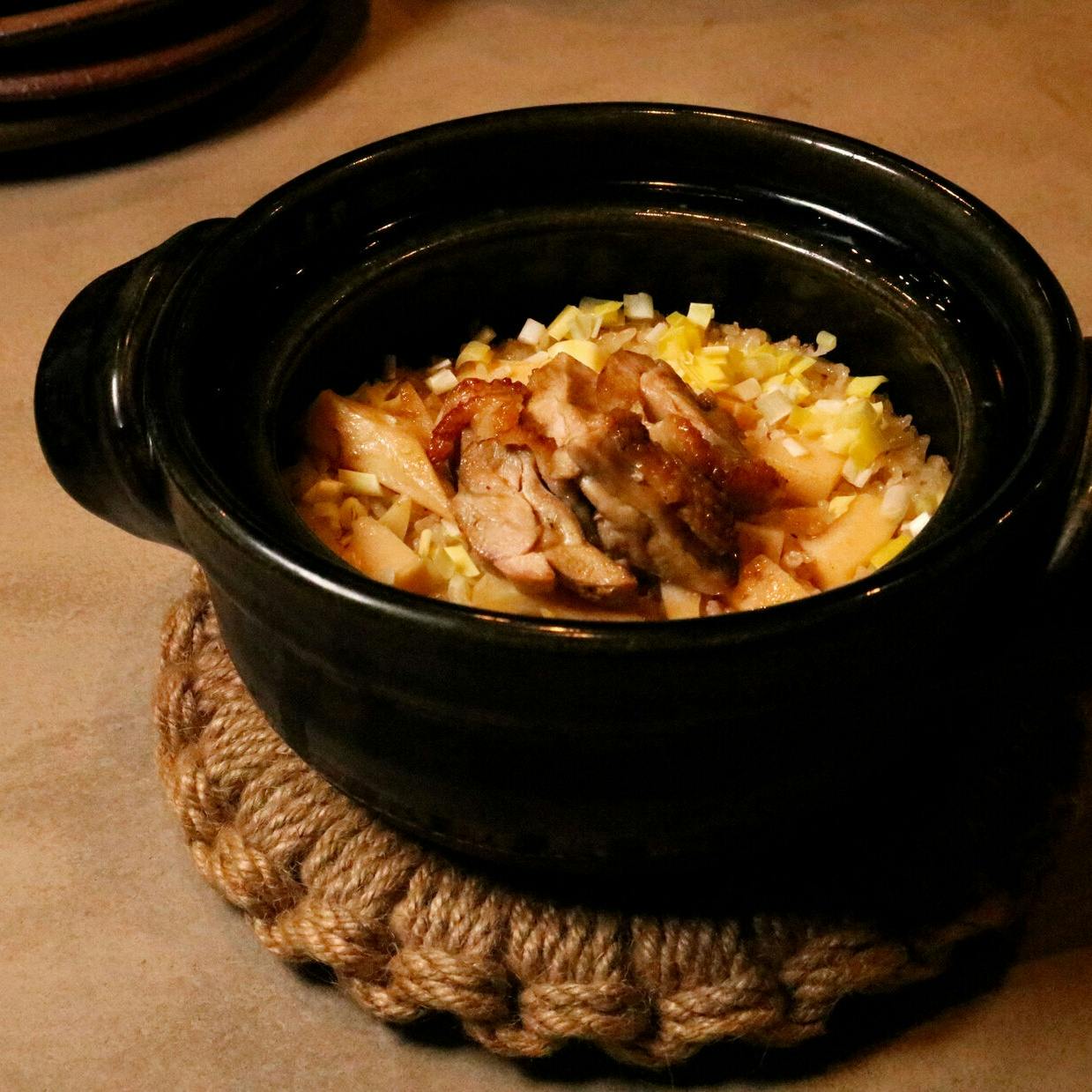 季節の土鍋ご飯で締めくくる