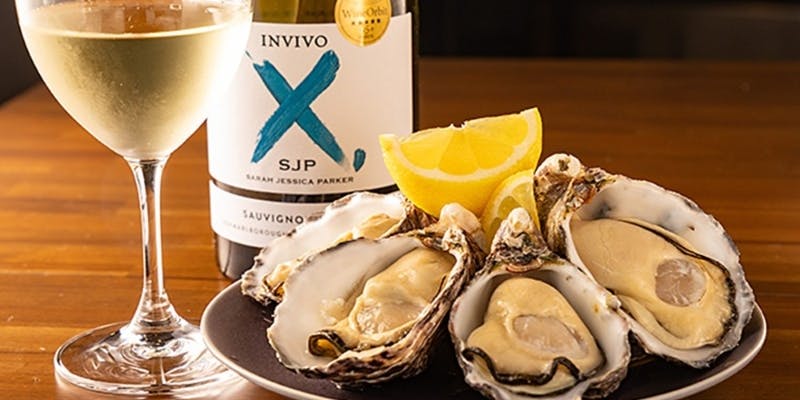 【平日限定】生牡蠣2ケ＋スパークリングワインで乾杯