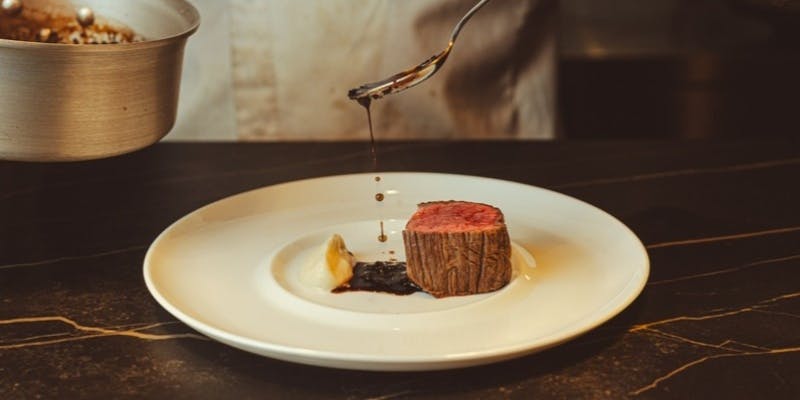 【セゾンコース】スペシャリテからムール貝と大和ポークのグリエなど全12品＋黒毛和牛ロッシーニに変更