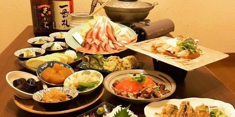 【ご宴会・飲み会に】当店名物の牛タンわさびなどが楽しめる全10品