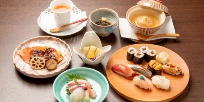 【会席料理11,000円コース】四季の食材を使用した充実コース