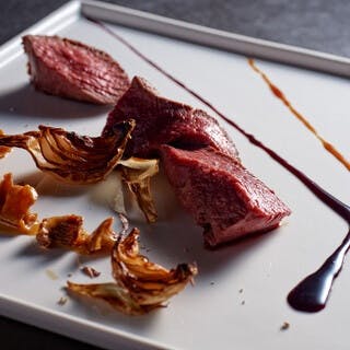 上質な肉料理の数々