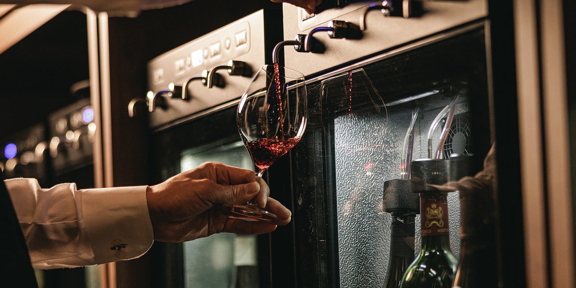 Bistro&Bar WineBank terrace - 画像8