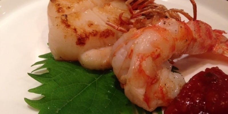 【Bコース】帆立貝柱、活車海老、広島牛、焼き野菜、ガーリックライス、デザートなど全9品