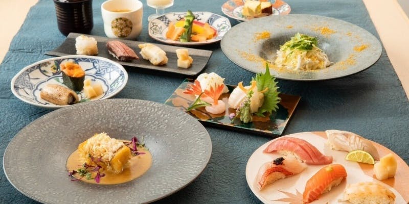 【伊都岐ーItsukiー】お造り、茶碗蒸し、冷製パスタ、寿司10貫、メイン料理など全8品