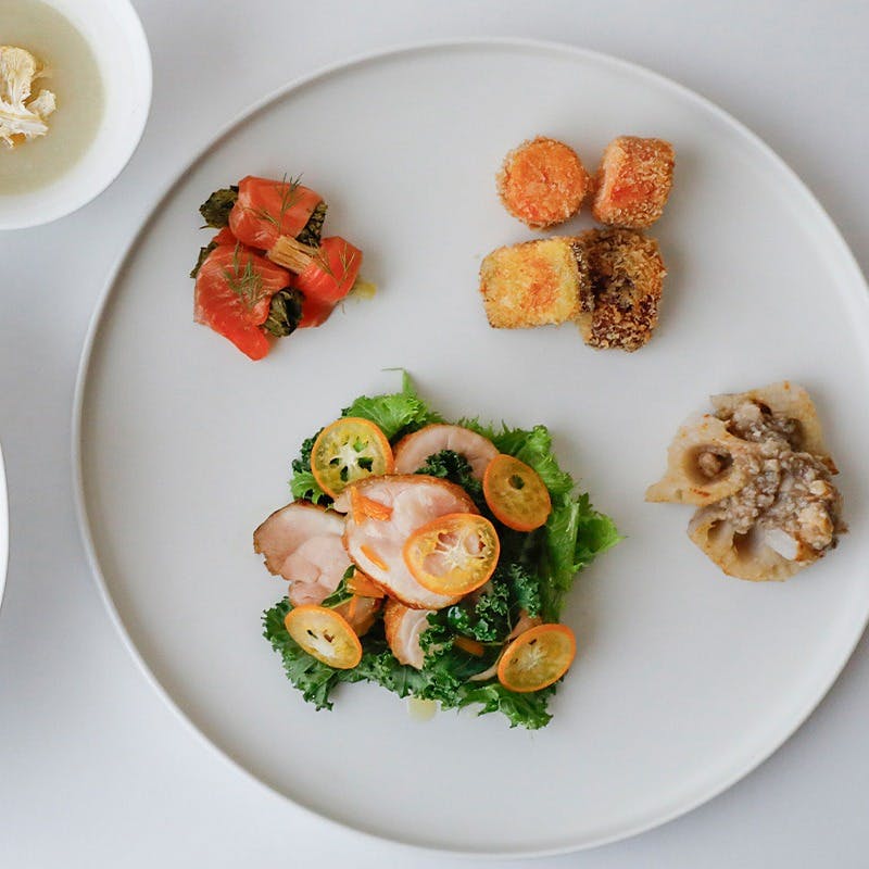 落ち着いた雰囲気の店内