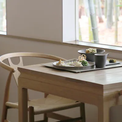 暮らしに寄り添う“食”を、この場所で
