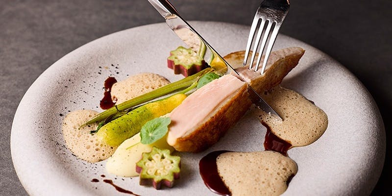 アミューズ＋パン＋選べる3皿