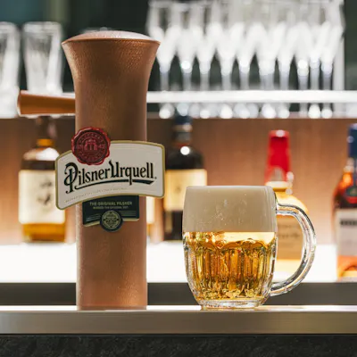 国際バーテンダーが注ぐこだわりのビール