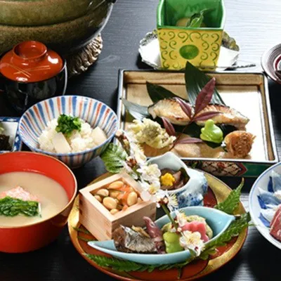 鎌倉の古民家で味わう四季折々の日本料理