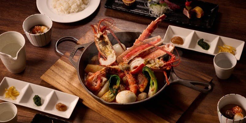 【料理長お薦め】海の幸ブイヤベース風おでん＋ワンドリンク（2名より）