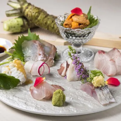 直送の天然鮮魚と希少な「豊のしゃも」。厳選食材が彩る極上の逸品