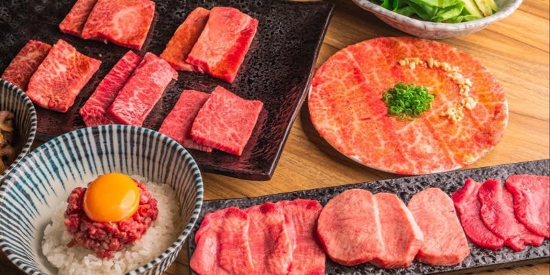 【飲み放題付】真徳のお任せ／選りすぐりの近江牛赤身6種や黒毛和牛みのり肉刺しなど贅沢に味わえる