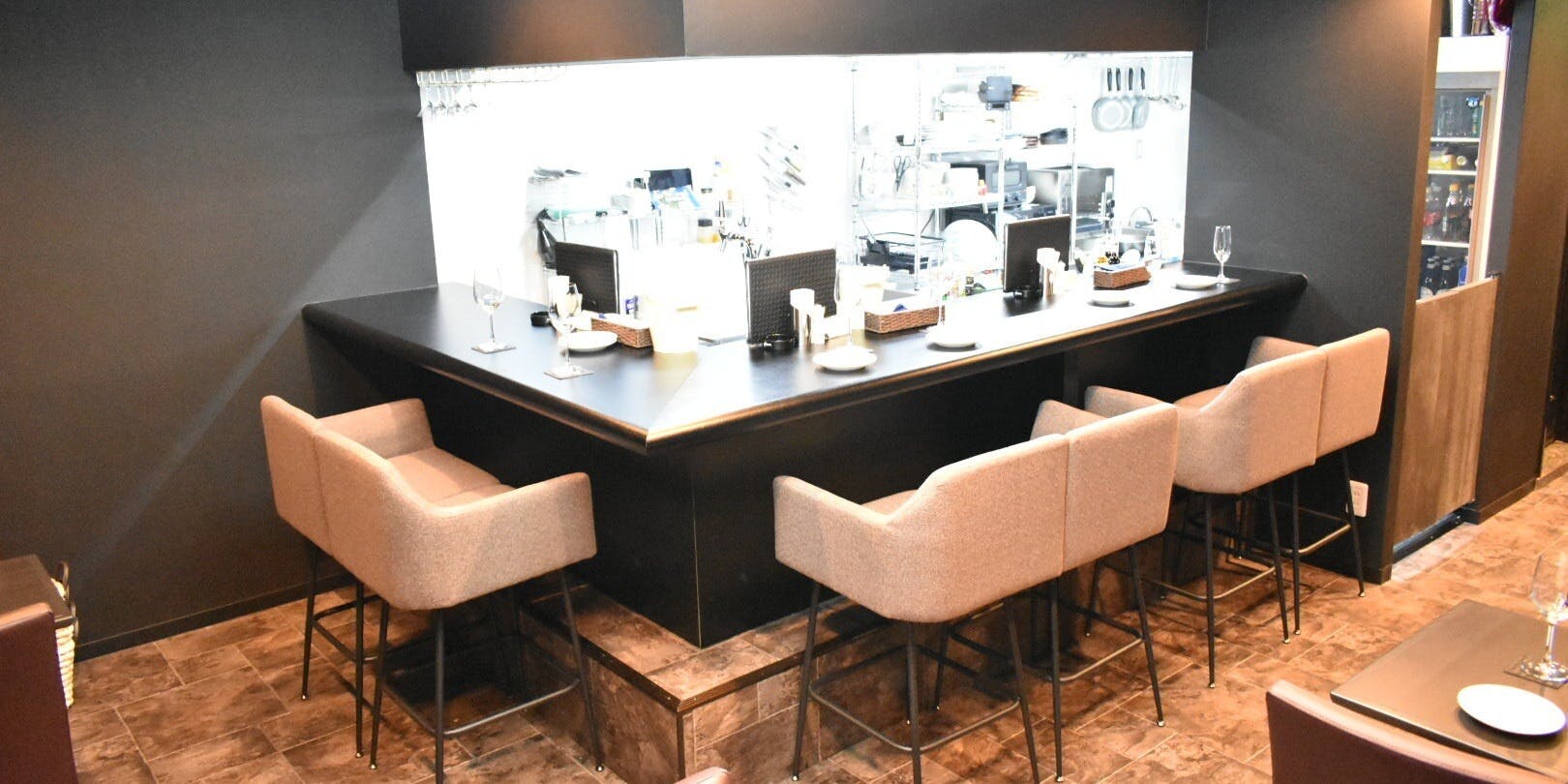 牡蠣＆海老バル EAST BLUE 西池袋店 - 画像2