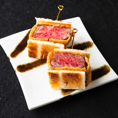 こだわりの創作料理を堪能
