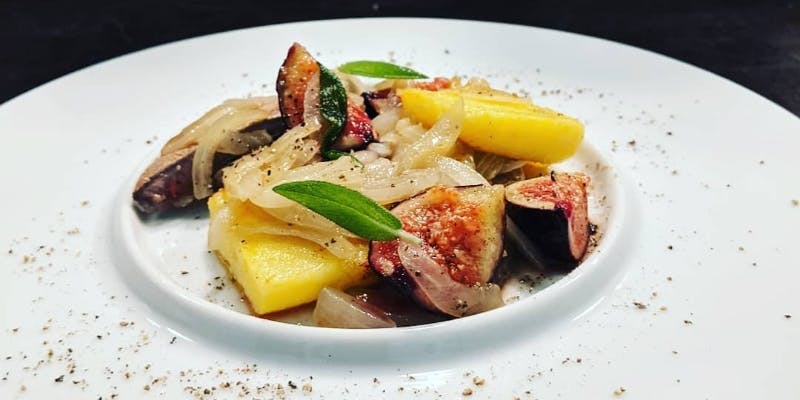 【ランチ：シェフのおまかせコース】前菜2品、パスタ、メイン含む贅沢な6品