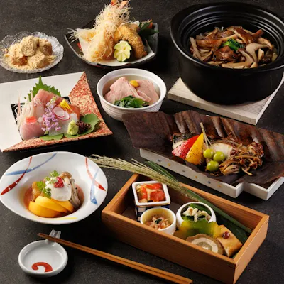 季節の土鍋ご飯で旬の味覚を堪能