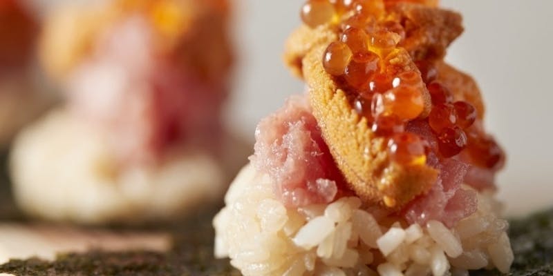 【贅沢コース】まぐろ5種食べ比べや本まぐろ中落、ウニやいくらも入った贅沢コース！全9品＋飲み放題付き
