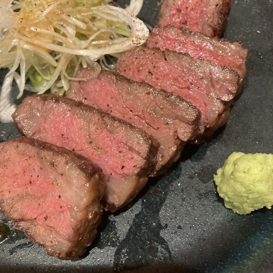 A5ランク仙台牛のステーキを堪能