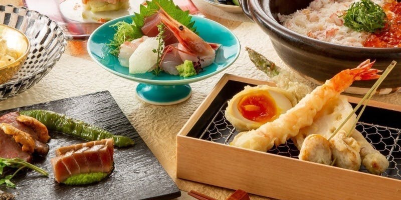 【きわみ】刺身盛り合わせ・ 蒸物や揚物の逸品料理など（全8品）＋2時間飲み放題