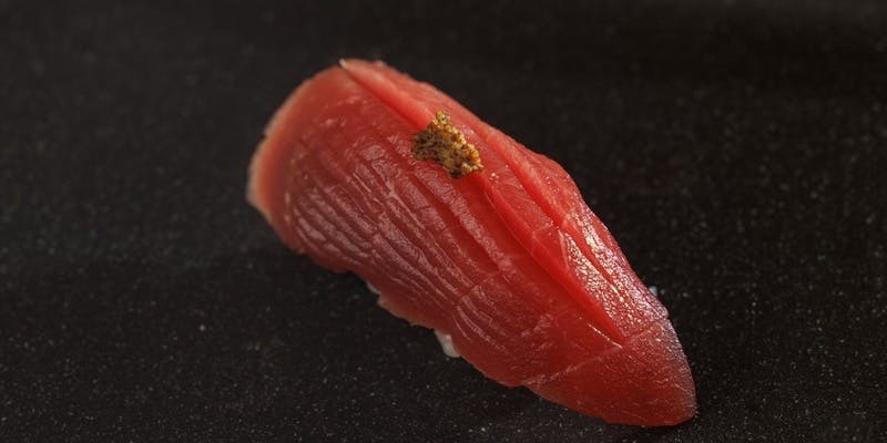 特選コース うにやいくらの厳選素材と本鮪、のどぐろ等の旬の食材を使用した特別コース