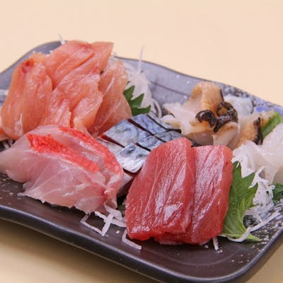 鮮度抜群!日本海の旬の魚介を味わう。