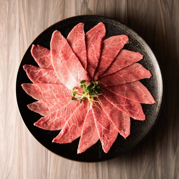 全国から選び抜く黒毛和牛