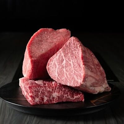 肉のプロが届ける、極上の黒毛和牛