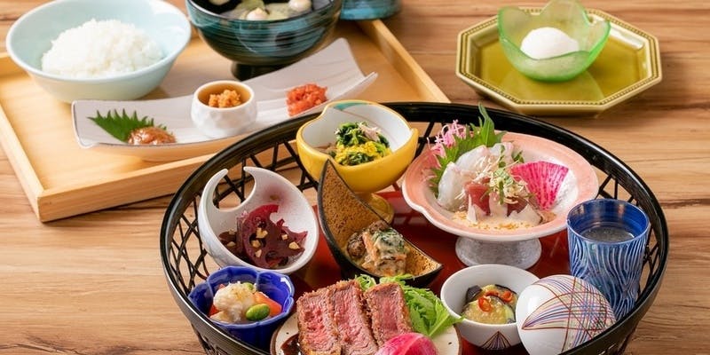【華ごころ御膳】籠盛り9種、厳選お供3種添え ～1日20名様限定ディナー予約～＋飲み放題