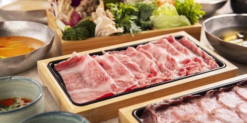 【霜降り黒毛和牛と熟成肉の贅沢しゃぶしゃぶコース】食べ放題