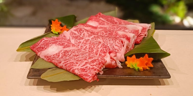 【席のみ予約】国産すき焼きを心ゆくまでお楽しみください。