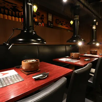 落ち着いた雰囲気の店内
