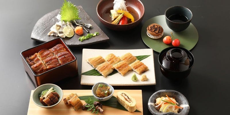 【野菊～のぎく～】うな重又はひつまぶし、前菜盛合せ、造り、うまき、白焼き、天婦羅などを愉しむ会席