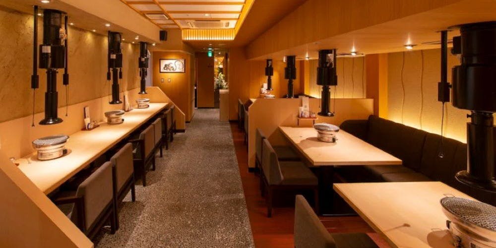 牛刺しと焼肉 仔虎 クリスロード店