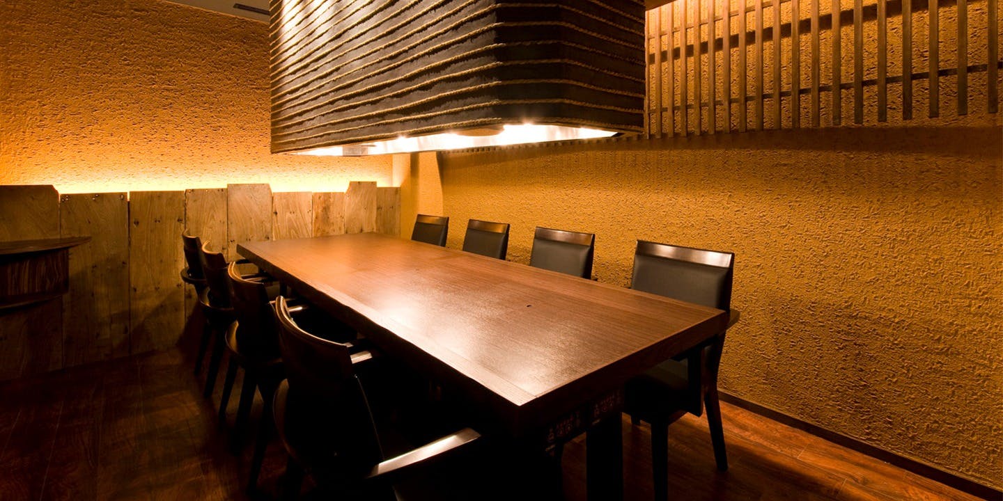 備長炭焼肉としゃぶしゃぶ 仔虎 国分町店