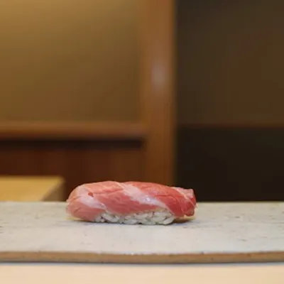 江戸前寿司の伝統と和食の知識が融合した逸品