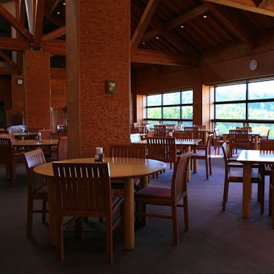 接待や記念日など多彩なシーンで利用可能