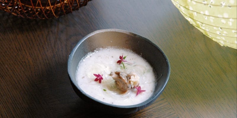 【ランチ限定御膳】肉料理or魚料理or刺身盛り、とろろ御膳、お吸い物　1,800円～