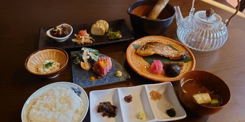 �삯���ݖ����H�� �� �����o�`�Ƃ���劄�B �E�`�X���x