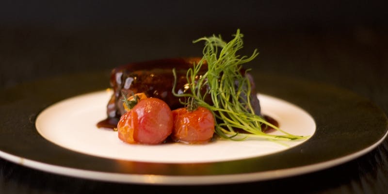 【個園 全8品】前菜3種、逸品料理、鮑、和牛ばらの含め煮など