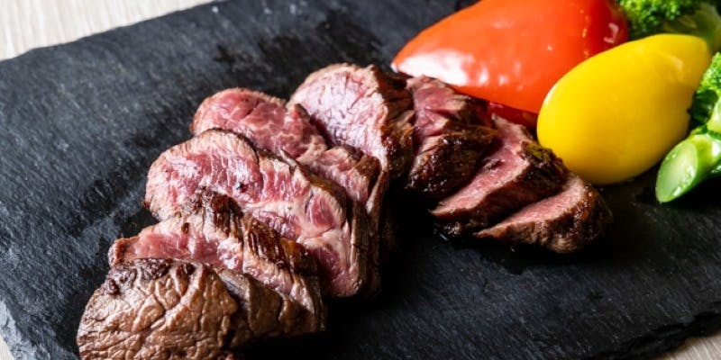 【赤身の滋味コース】ブラックアンガス牛サガリを堪能する大人のディナー