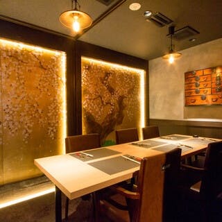 落ち着いた雰囲気の個室で特別な時間 を