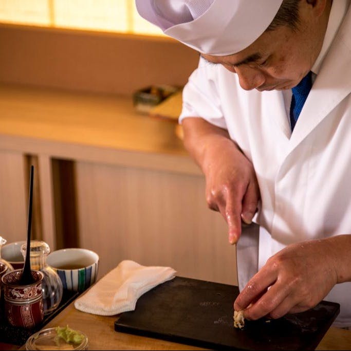 新鮮な地元の魚介を使用
