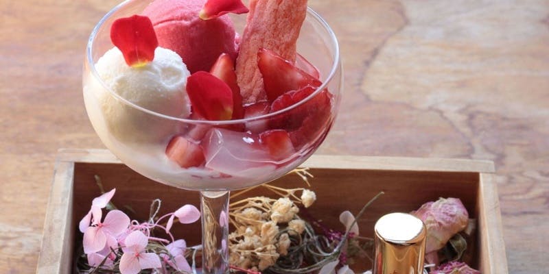 【Lunch】創業45周年記念スペシャルコース＋牛赤身（1/4まで）