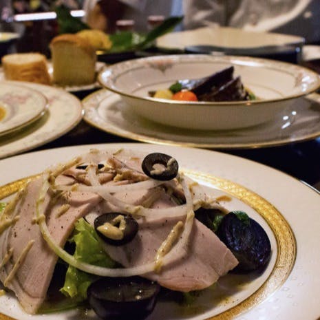 独創的なフレンチ料理