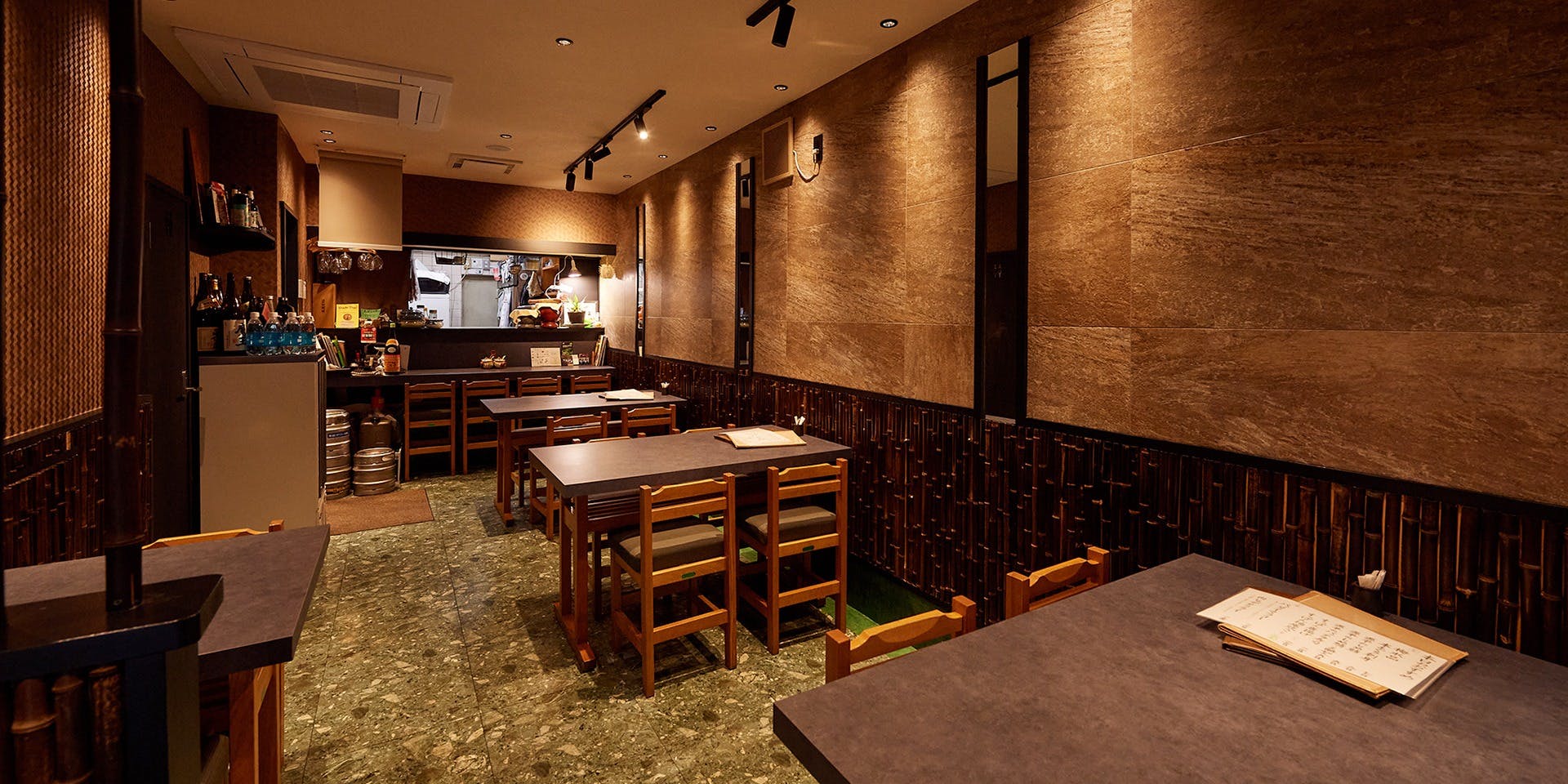 すっぽんとタイ料理 月島源平 - 画像1