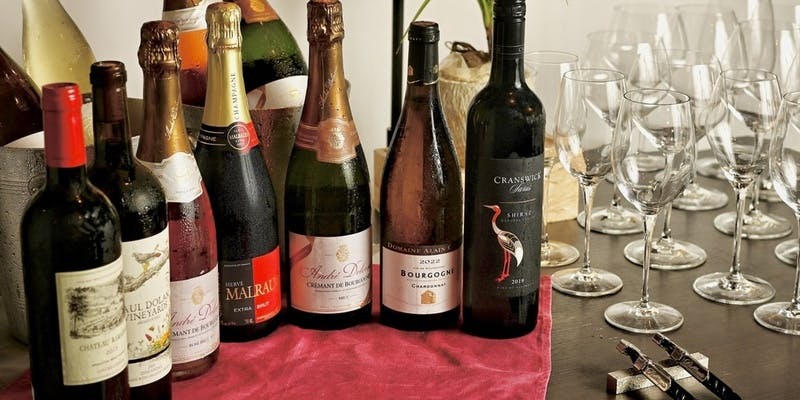 【プチNodori】野鳥自慢の串料理でプチ贅沢（選べるワイン2杯）