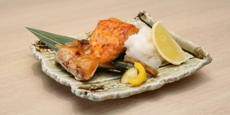 【一休限定】～季節のコース～刺身や炭火焼、煮物など季節の素材 全8品＋1ドリンク付