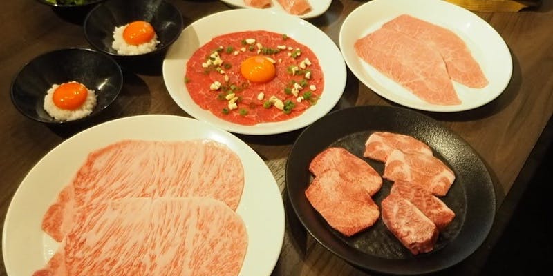 厳選和牛焼肉黒コース～名物サーロインや極上部位を揃えた贅沢和牛コース～